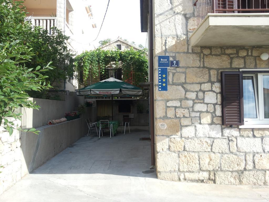 Apartment Ranka Postira Rom bilde
